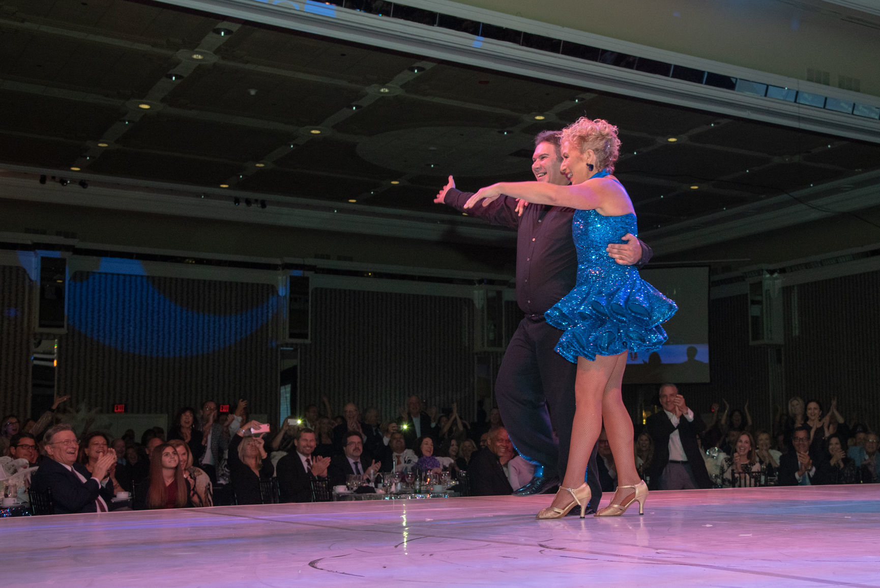 110318_acw_dancinggallery-515.jpg